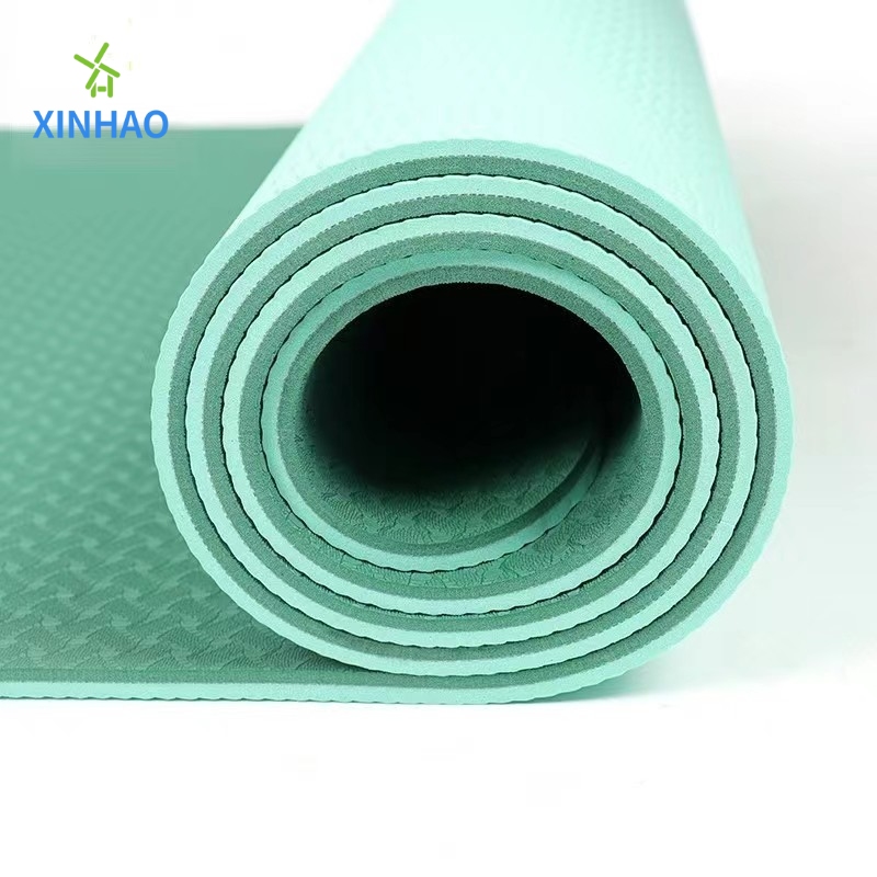 Umgebungsschutz Doppelschicht zweifarbig anpassbar (4/6/8mm) TPE Yogamatte Großhandel, geeignet für Yoga, Fitness, Pilates
