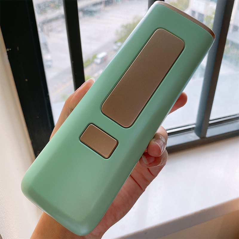 Kiwi Girl Saviour Pakiss Gefrierpunkt Haarentferner