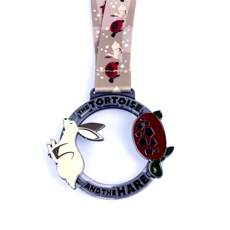 Custom Sublimation Metal Hollow Championship Race Medal aus Metallmedaillen ausschneiden