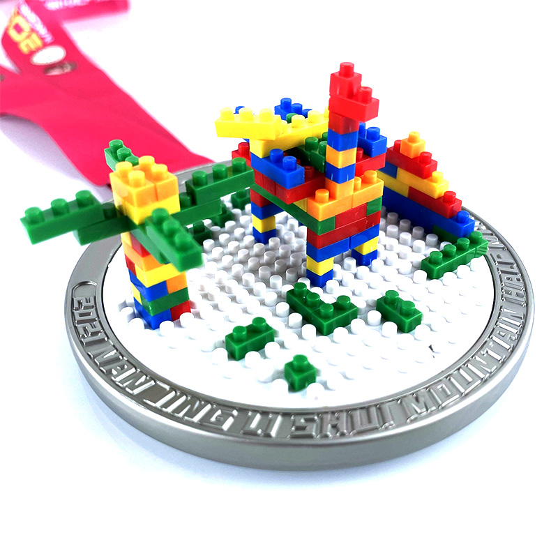 Benutzerdefinierte Metallmedaillenbügel Lego Custom Medal Metallmedaillon