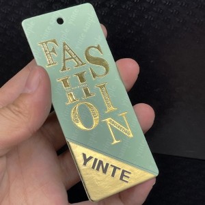 Gilded -Druckprozess -Hängekarte