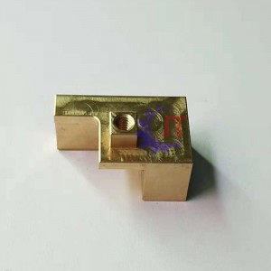 135016089 Kontaktunterstützung Charmilles Schneiddrahtmaschine EDM Verbrauchsmaterial L29.5 x W17 x H17,5 mm