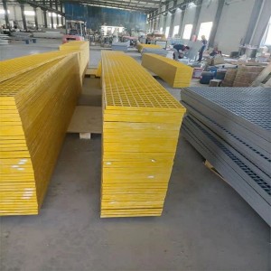 Fiberglas -Gehweggitter 25 mm Dicke konkave Oberfläche