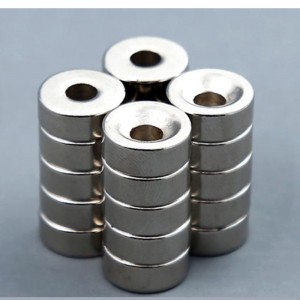 Zylintrisch -Magnet mit Kopfloch