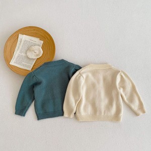 Kinder -Strickwinkel -Strickjacke reiner Baumwollpullover