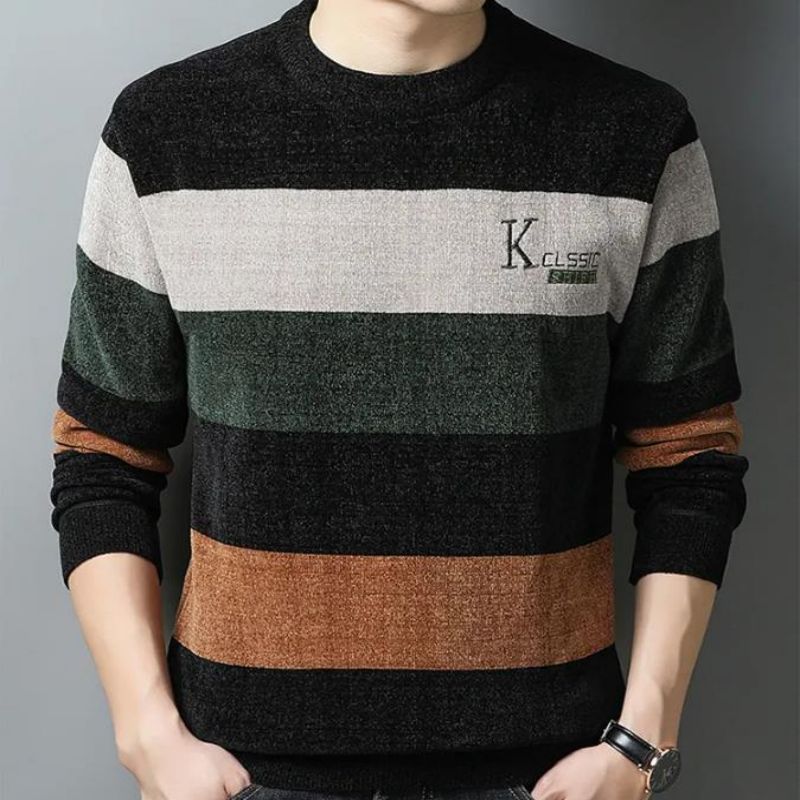 Die warmen und kalten Pullovers der Großhandel Männer mit modischen Mode -Strickwaren von Manns mit festen Farben