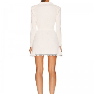 2023 Strickwarenhersteller im Herbst Winter Design V-Ausschnitt Langsamen Strick-Luxus-Frauenpullover Kleid von Frauen