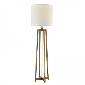 Hyatt Hotelsofaneben Stehlampe mit antikem Gold Finish im Gästezimmer