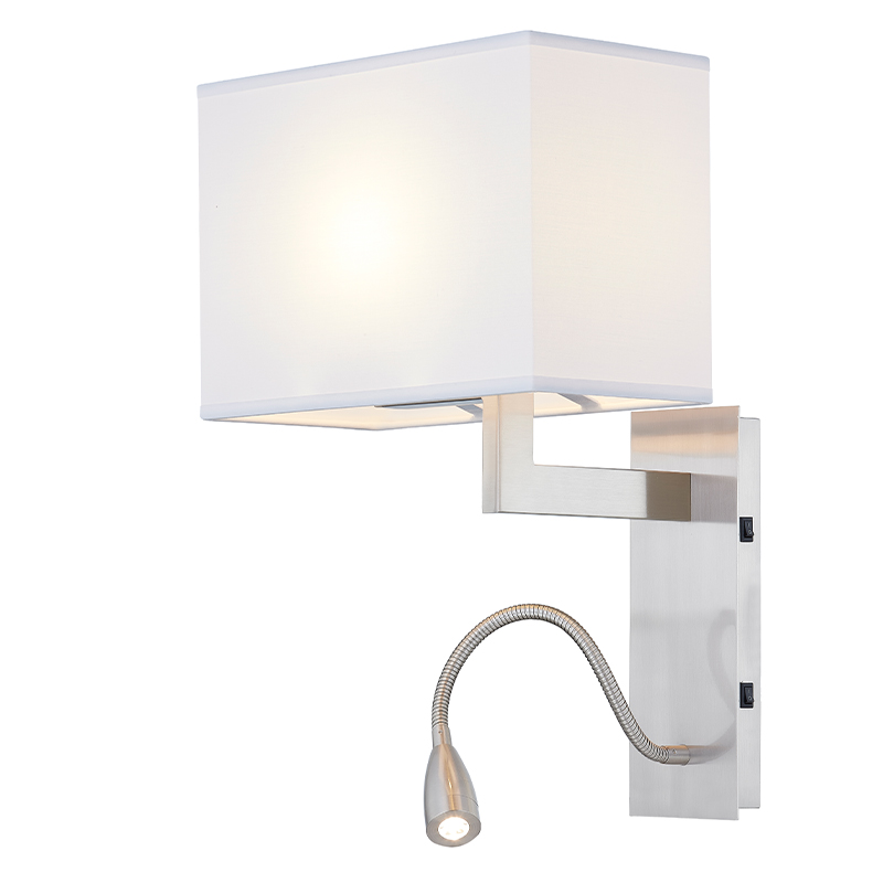 Hospitality Hotel Handwandlampe mit gebürstetem Nickelfinish und rechteckiger Stoffton im Hotel typisch Gästezimmer