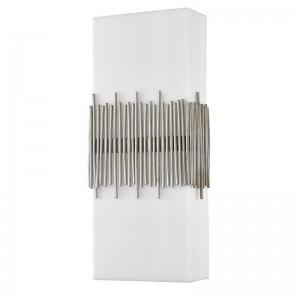 Hospitality Hotel Wall Lovonce mit antikem Siliver -Finish und rechteckiger Acrylschatten im Hotel typischer Gästezimmer