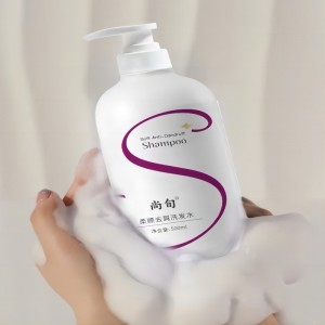 Weiches Anti-Dandruff-Shampoo
