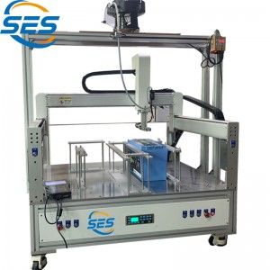 Automatische Maschine zum Verschließen von Schraubenlöchern