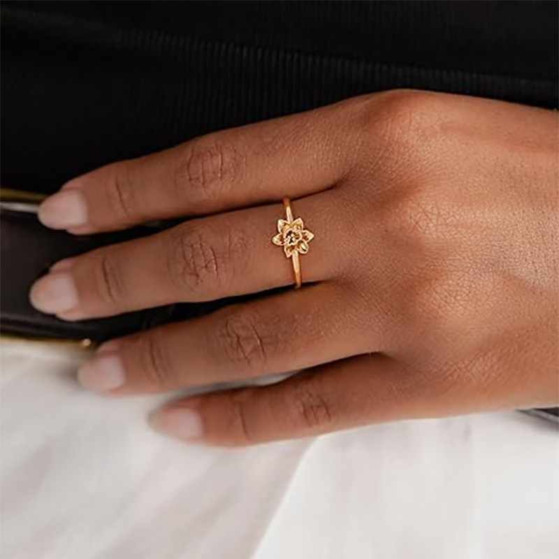 Exquisites 18K Gold-Plattiert 925 Sterling Silber Blumenring mit zartem blühender Blütendesign - elegante und leichte Natur-Inspirierter Schmuck für Frauen