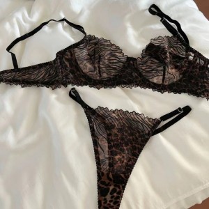 Sexy Dessous für intime Anziehungskraft. Ultra - Dünner BH -Set mit Leopardendruck, Stickerei und Spitze. BHs für große Brüste, die das Aussehen minimieren und verhindern, dass WLV345PRICE:$119,99