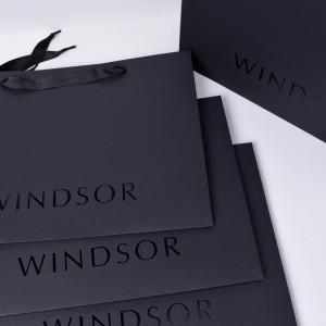 Noir Luxus -Papiertüte