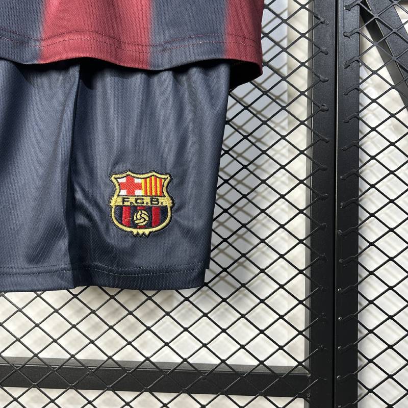 25/26 Kinder Barcelona Special Edition 16-28