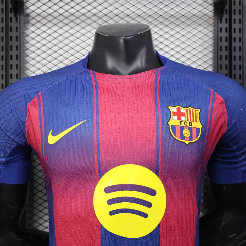 25/26 Spieler Barcelona Home s-4xl